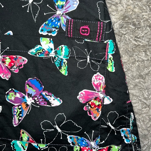 Wonder Flex Black Butterfly Scrub Top - Picture 2 of 3